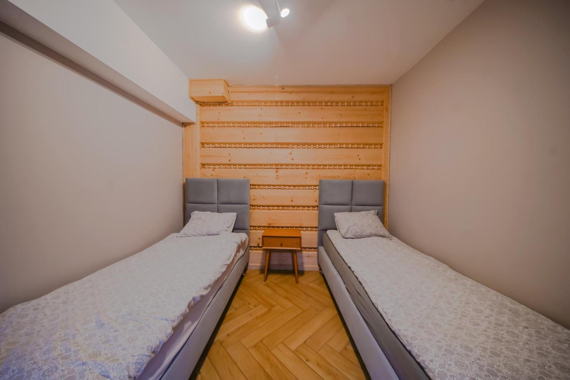 Zloty Gron Log Houses & Apartments ايستينبا المظهر الخارجي الصورة